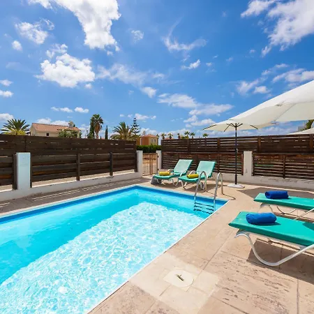 Coral Bay 7 Villa *